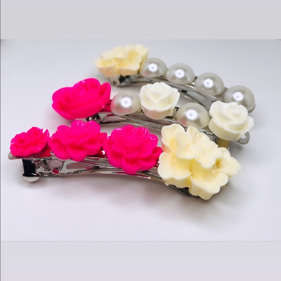 ♡ 2 for 20$ ♡Pink Pearl Flower Hair Barrette Clips - Picture 2 of 7